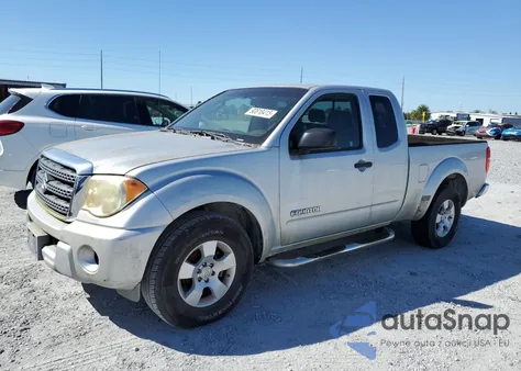 2009 Suzuki Equator Base from USA, damaged, VIN 5Z6BD06T09C414181